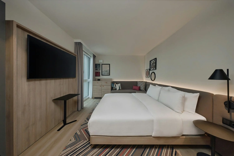 Standard Family room