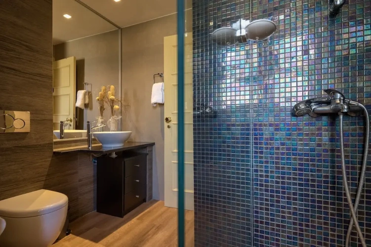 3 Bedrooms Apartment with sea view