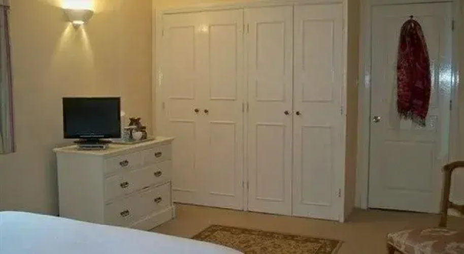 Glebe House B&b