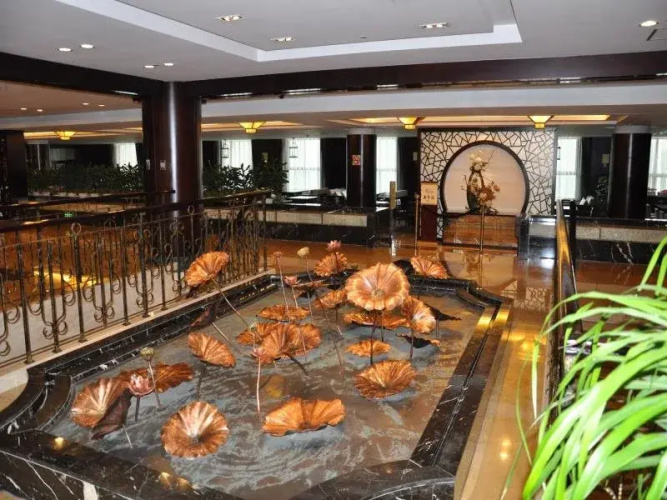 Gucun Park Hotel