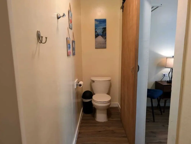 Economy room
