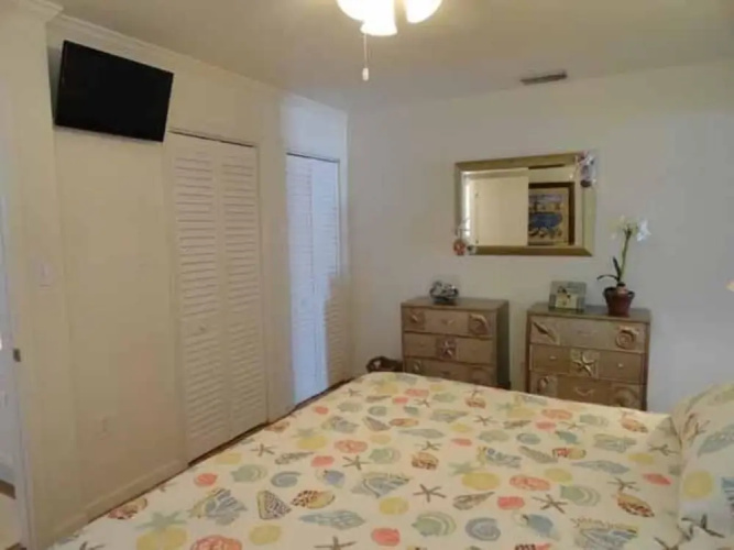 4 Beach Lovers - Unit 2