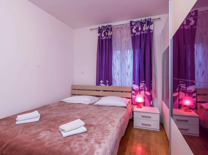 Comfortable Apartment in Zadar With TV