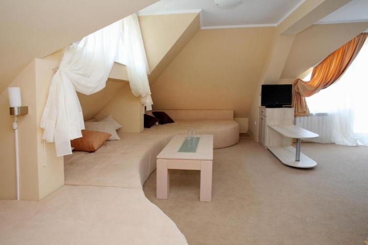 Suite with view