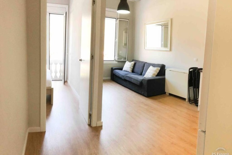2 Bedrooms Apartment