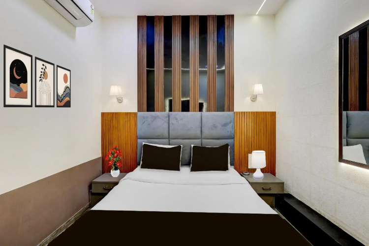 Flagship 80673D Hotel The Superior