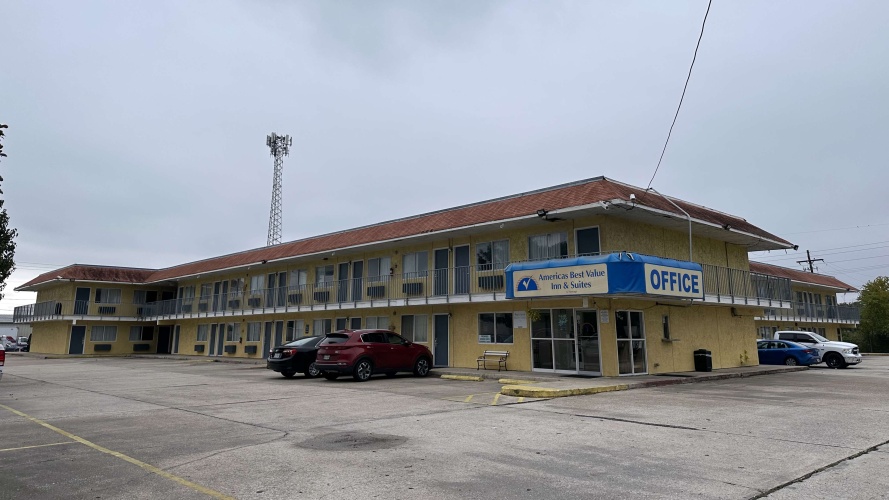 Americas Best Value Inn&Suites-Groves/Port Arthur