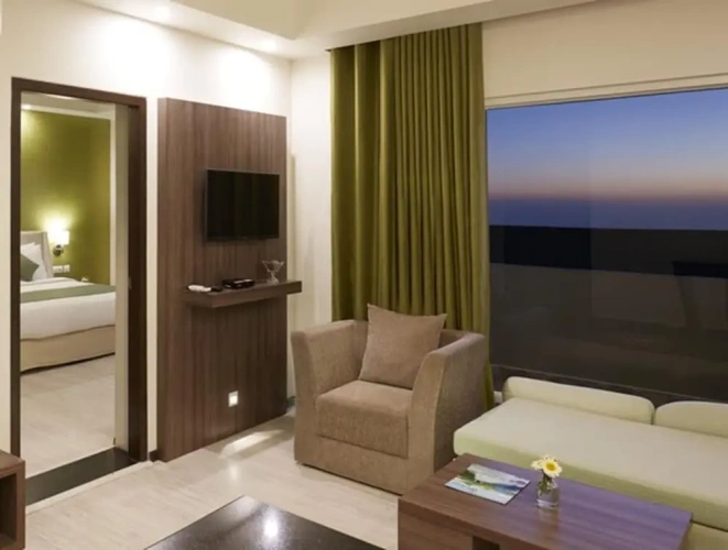 2 Bedrooms Family Suite with balcony