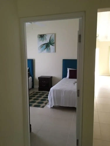 3 Bedrooms Family Basement Villa with garden view