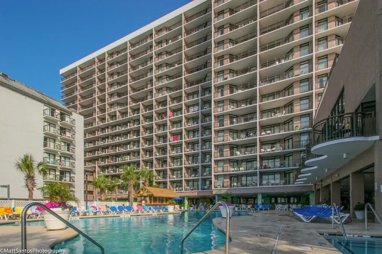 Escape to Grand Cayman Resort 559