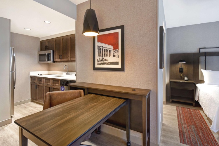 Quadruple Suite