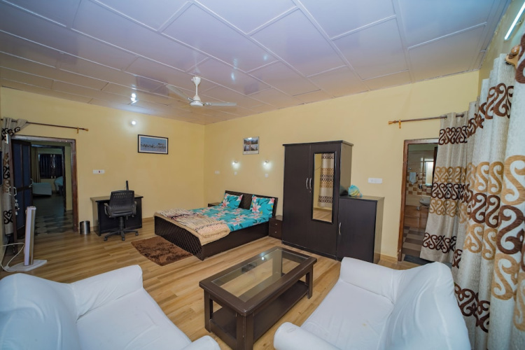 Forest Rest House Satobari