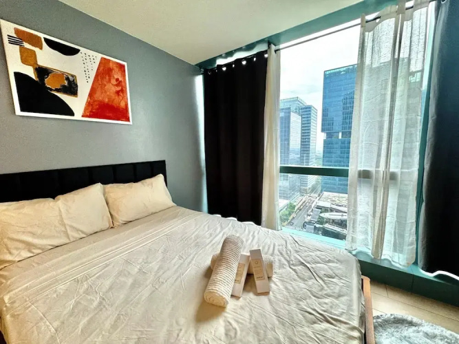 Cozi Uptown Executive Suite BGC