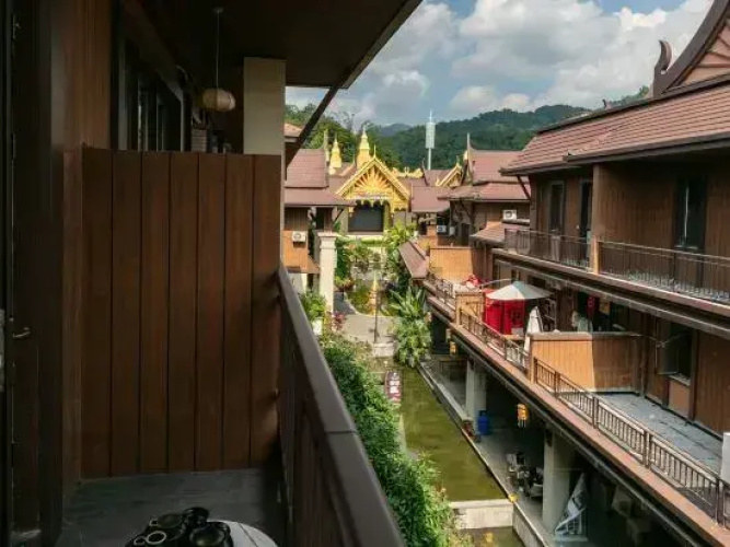 Guzhen Impression Hotel