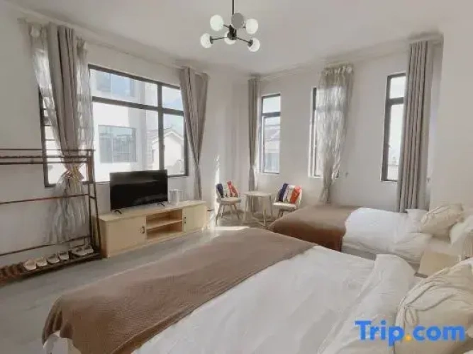 Standard Twin Family room