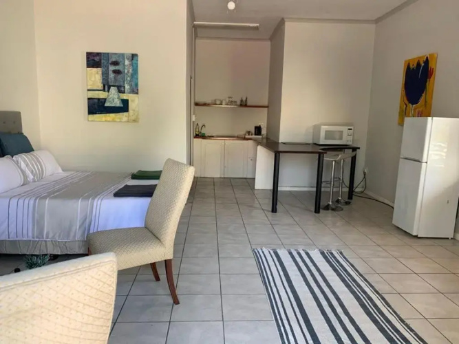 Le Grec Wine Tram Apartment