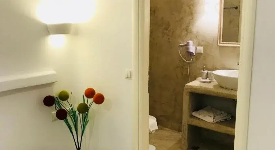 Unique Apartments