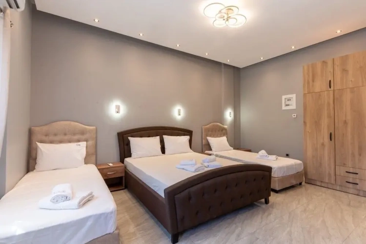 Economy room
