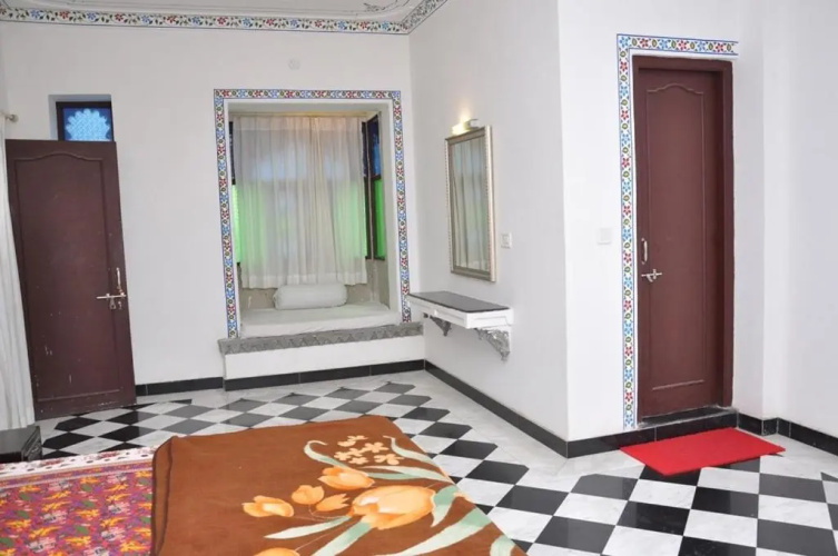 Hotel Gangaur Palace