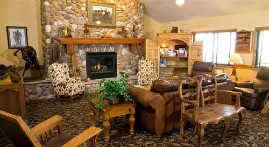 AmericInn Eagle