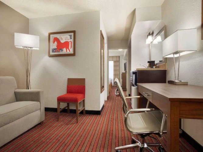 Quadruple Suite