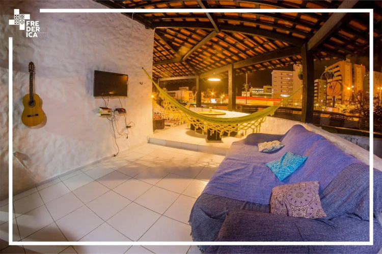 Frederica Hostel e Lanchonete