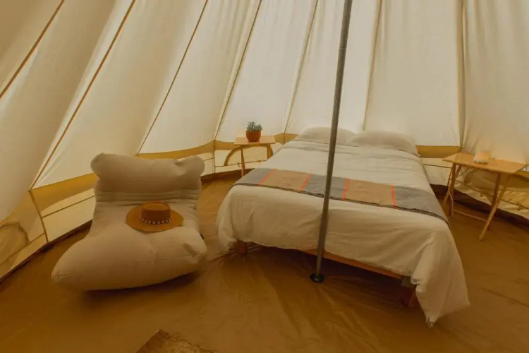 Cien Palmas Tent 2