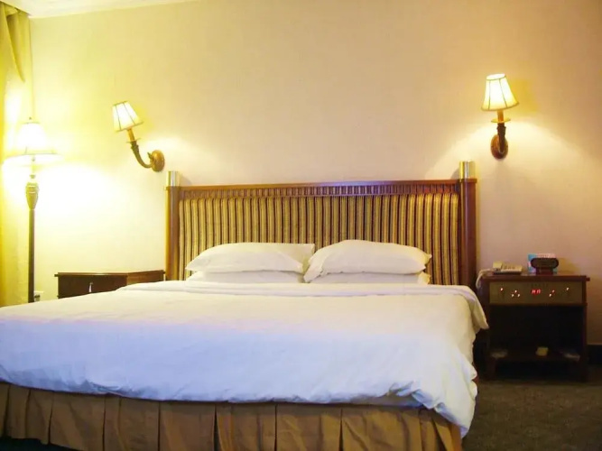 Xinhubin Hotel