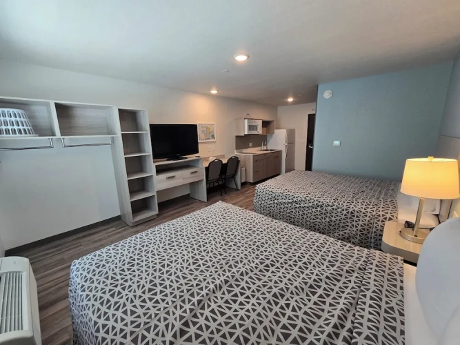 Quadruple Suite