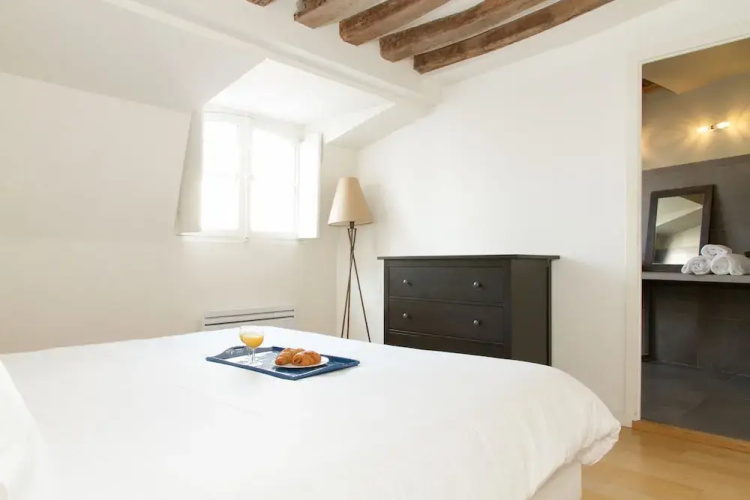 Saint Germain - Mabillon Apartment
