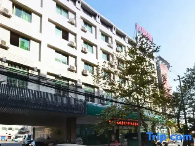 Ying Xiang Youth Hostels