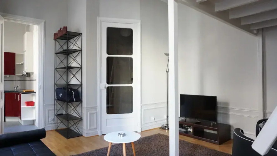 Victor Hugo - Studio - Paris 16
