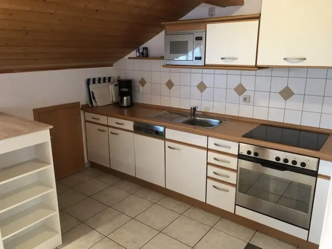 3 Bedrooms Apartment