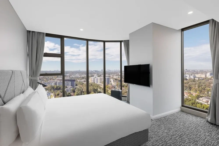 2 Bedrooms Suite with balcony