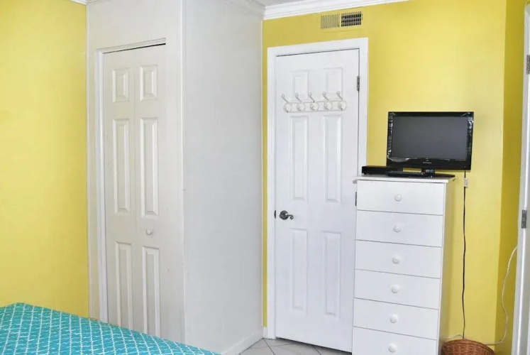 Ocean Villas 904 - 1 Br Condo