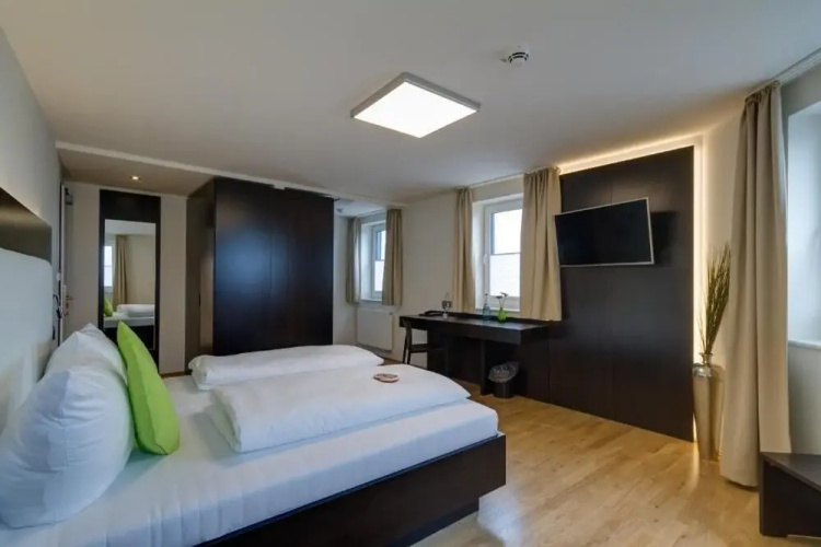 sevenDays Hotel BoardingHouse Mannheim