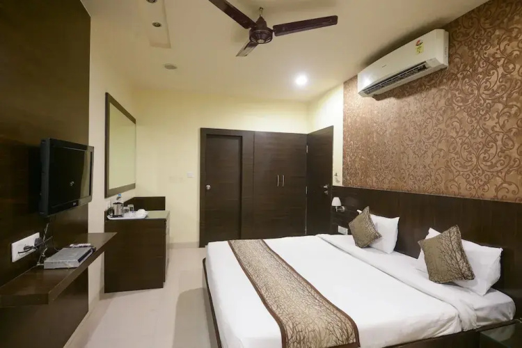 Hotel Kamla Regency