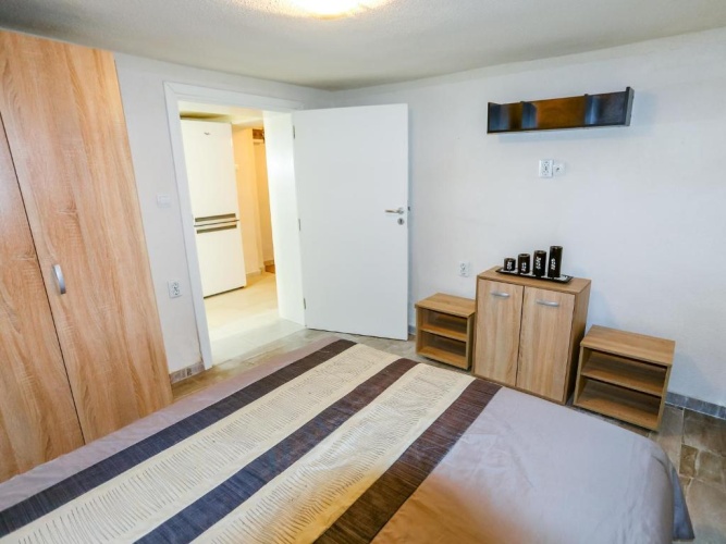 Standard Double Basement room