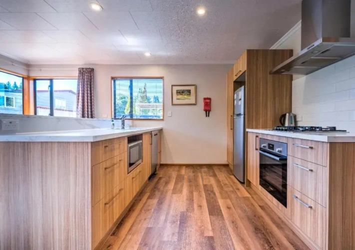 2 Bedrooms Cottage