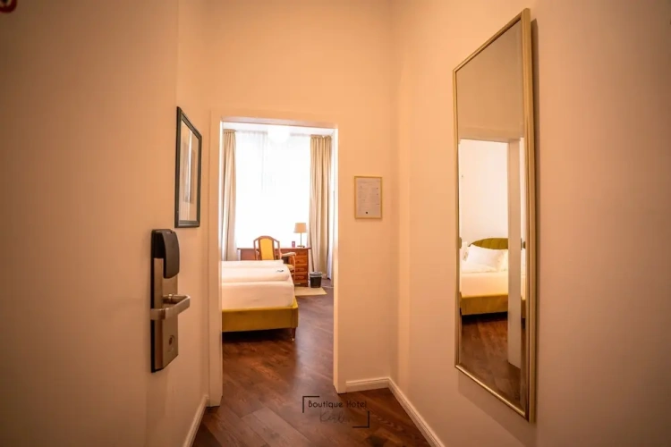 Comfort Double room with city view