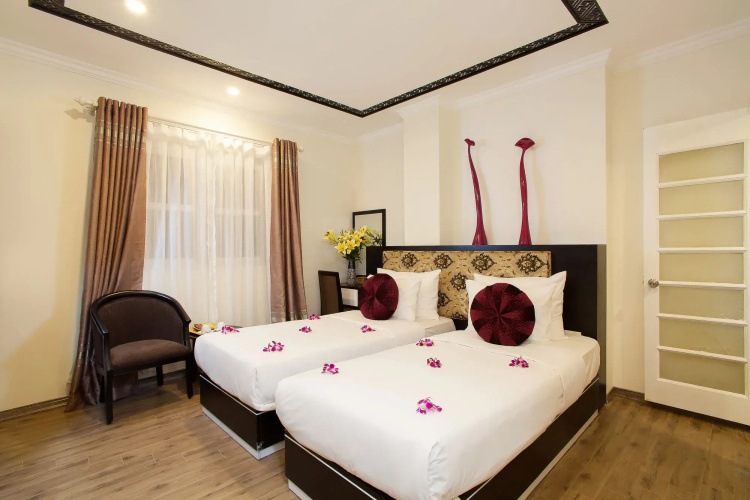Serenity Diamond Hotel