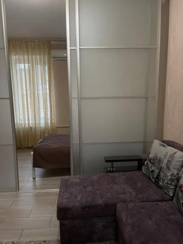 Студія 6 в Вілле Жаткіна біля ТЦ Нікольский