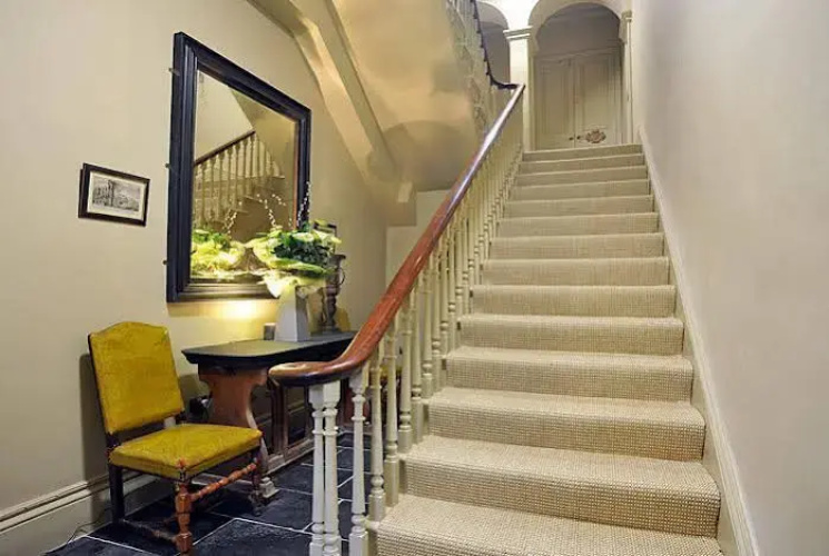 Royal Parade Apartments