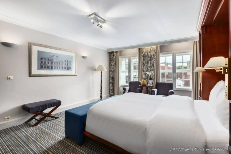 NH Brugge Hotel