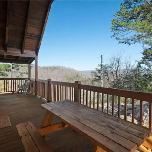 Spectacular Secluded Fire Pit Arcade Jacuzzi