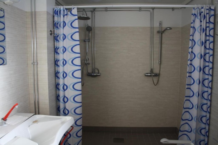 Economy Quadruple room