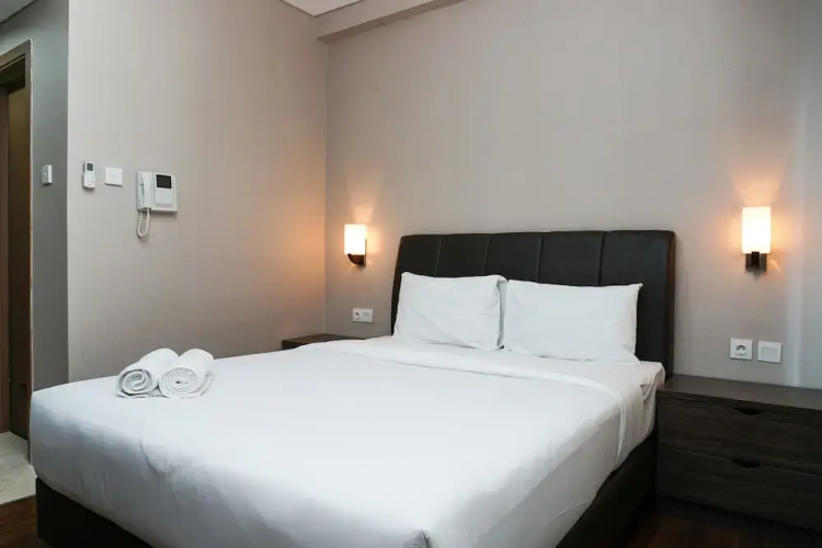 Minimalist Style Puri Orchard Studio Apartment