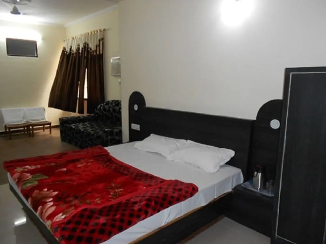 Hotel Devi Mahal by OYO Rooms