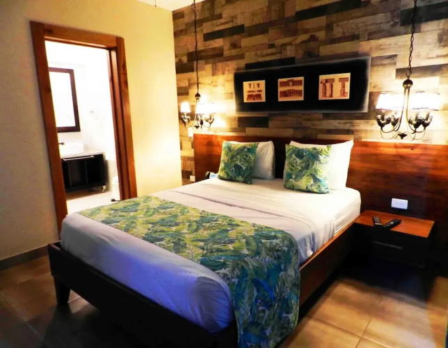 MON Hotel Boutique