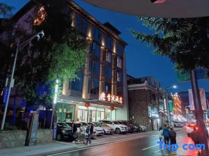 Edelweiss Hotel